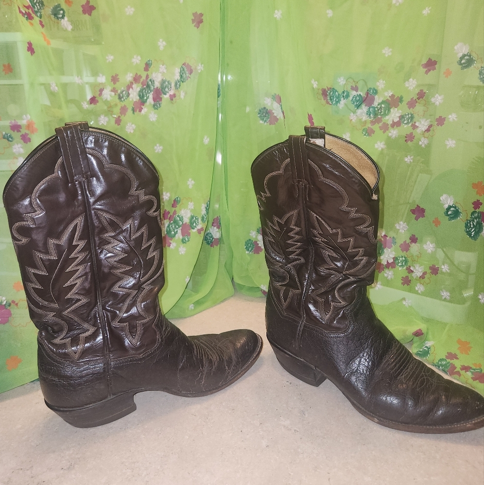 Classic Brown Leather Cowboy Boots